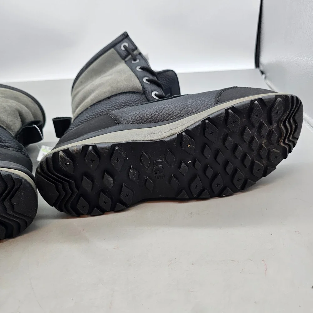 UGG adirondack iii
